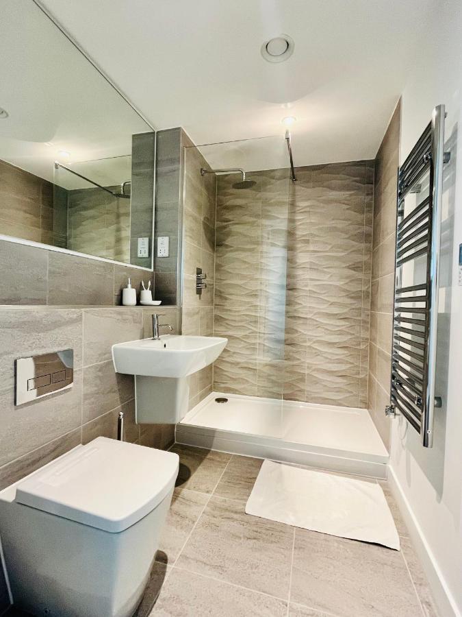 Fabulous One Bedroom Apartment Near Old Trafford Stadium Manchester Extérieur photo