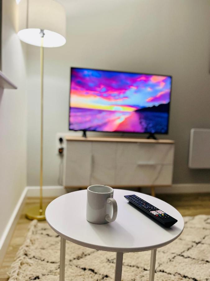 Fabulous One Bedroom Apartment Near Old Trafford Stadium Manchester Extérieur photo